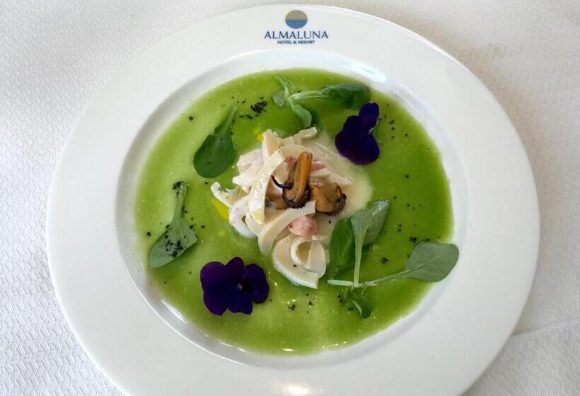 Almaluna Hotel & Resort