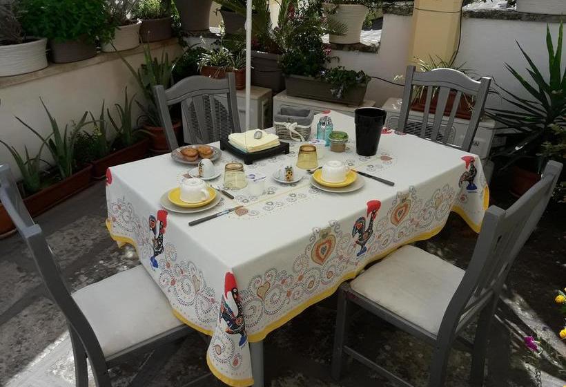 تختخواب و صبحانه Bed In Salento