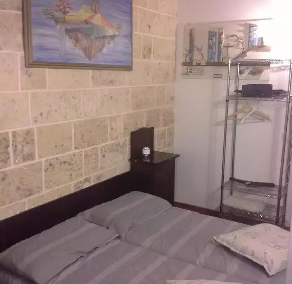 Aamiaismajoitus (B&B) Bed In Salento