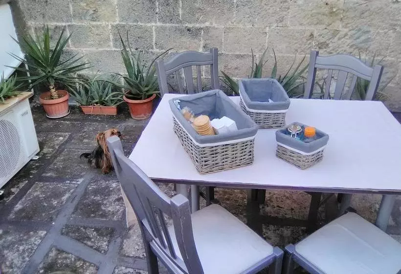 Aamiaismajoitus (B&B) Bed In Salento