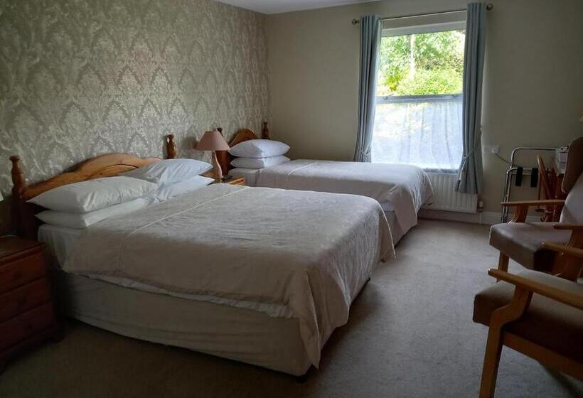 تختخواب و صبحانه Carraig Rua