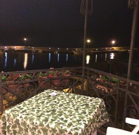 مبيت وإفطار Domus Sirenae