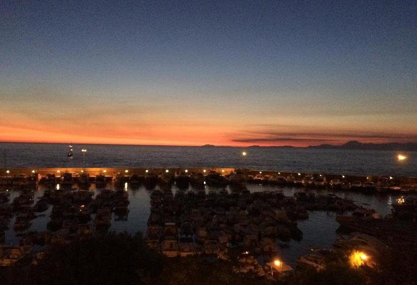 مبيت وإفطار Domus Sirenae