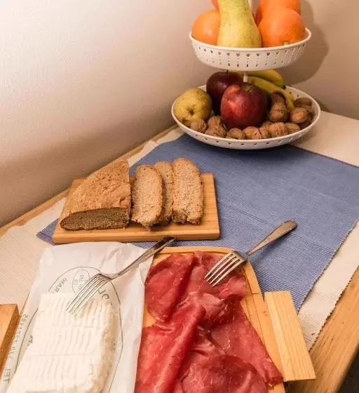 ベッドアンドブレックファースト Lavanda E Rosmarino