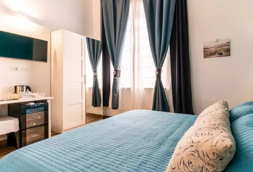 تختخواب و صبحانه Marlove Siracusa   Private Sea Access   Self Check In