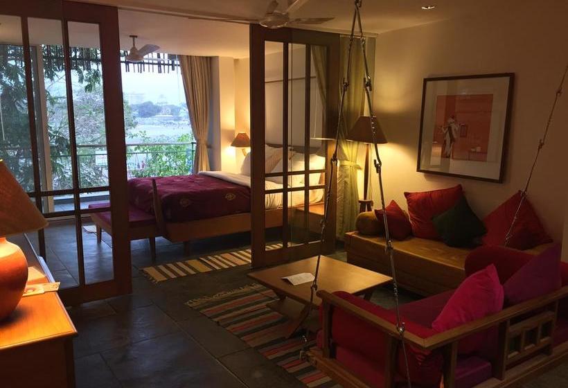 فندق The Sky Imperial Aarivaa Luxury Stays