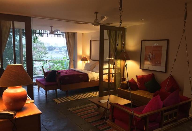 فندق The Sky Imperial Aarivaa Luxury Stays