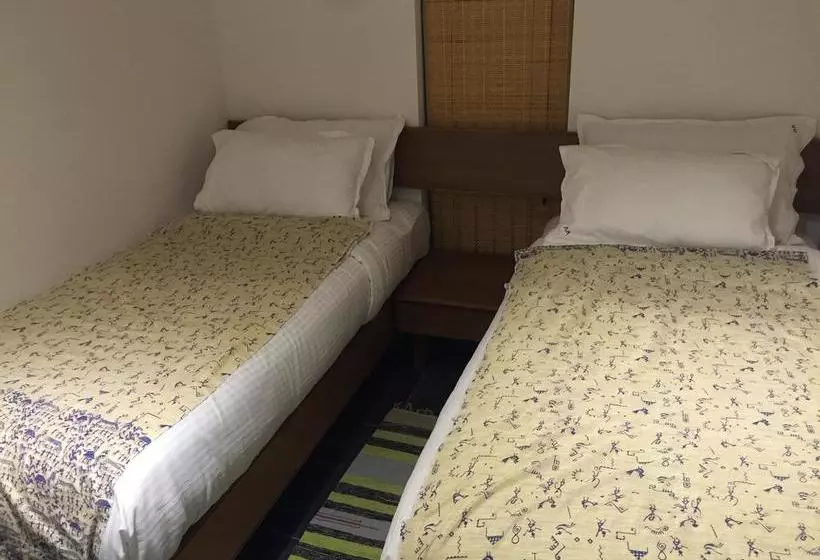 ホテル The Sky Imperial Aarivaa Luxury Stays