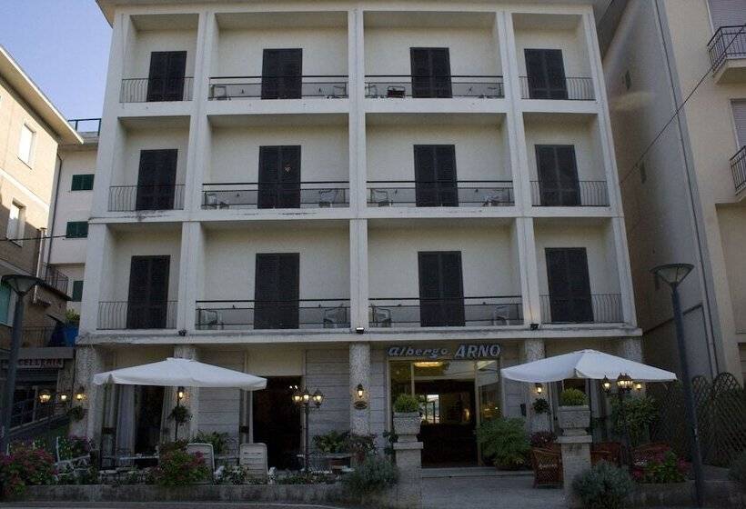 هتل Arno