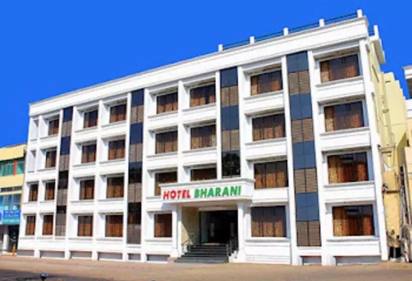 ホテル Bharani