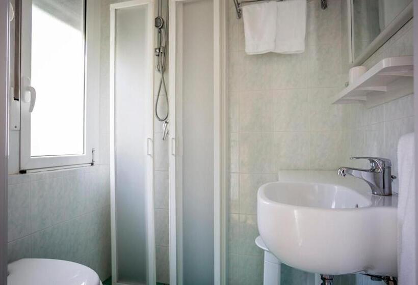 فندق Costa Del Sole Only Room