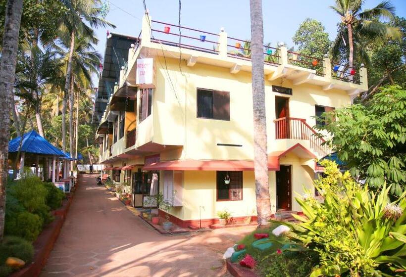 فندق Panchavadi Ayurvedic Beach Resort
