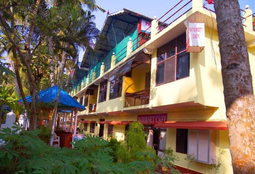 فندق Panchavadi Ayurvedic Beach Resort