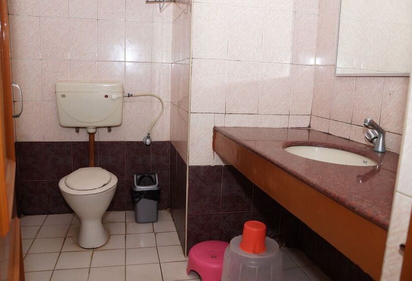 فندق Raaj Bhaavan