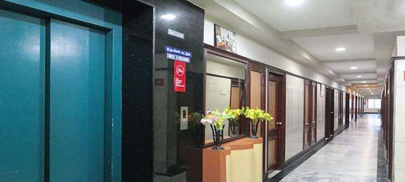 فندق Raaj Bhaavan