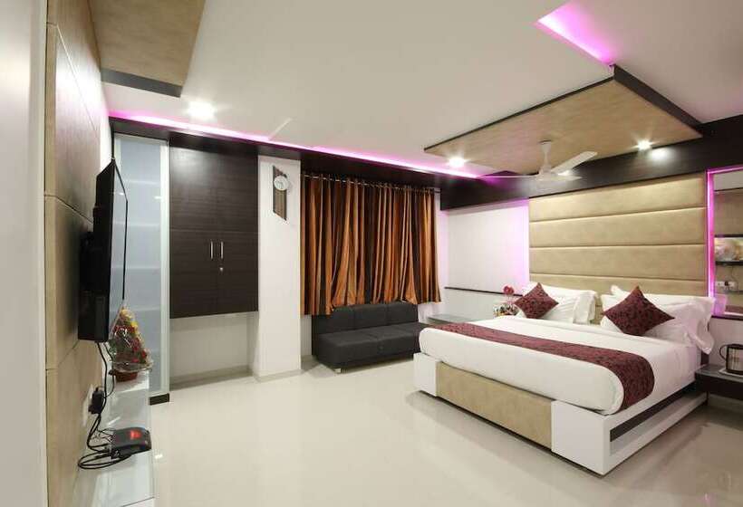 هتل Shree Gopal Residency