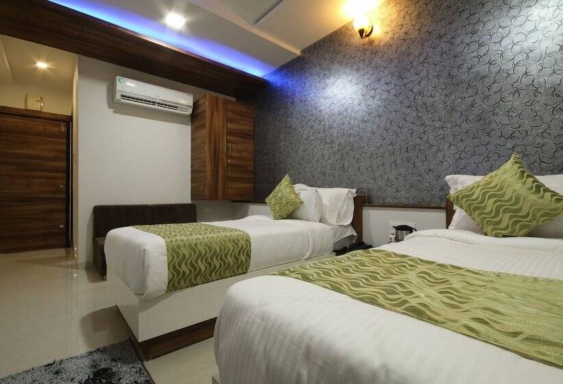 هتل Shree Gopal Residency