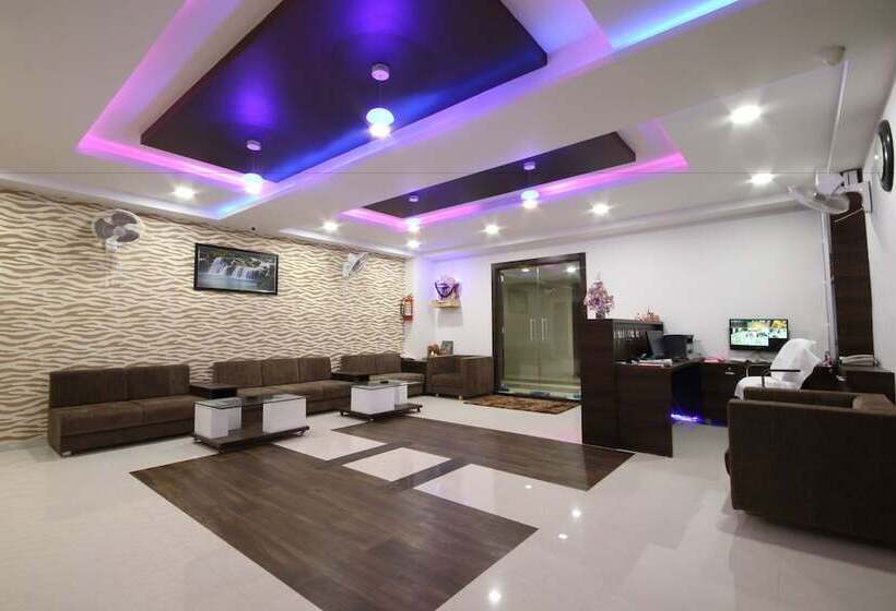 هتل Shree Gopal Residency