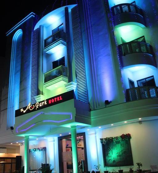 Fabhotel The A Park Lashkar