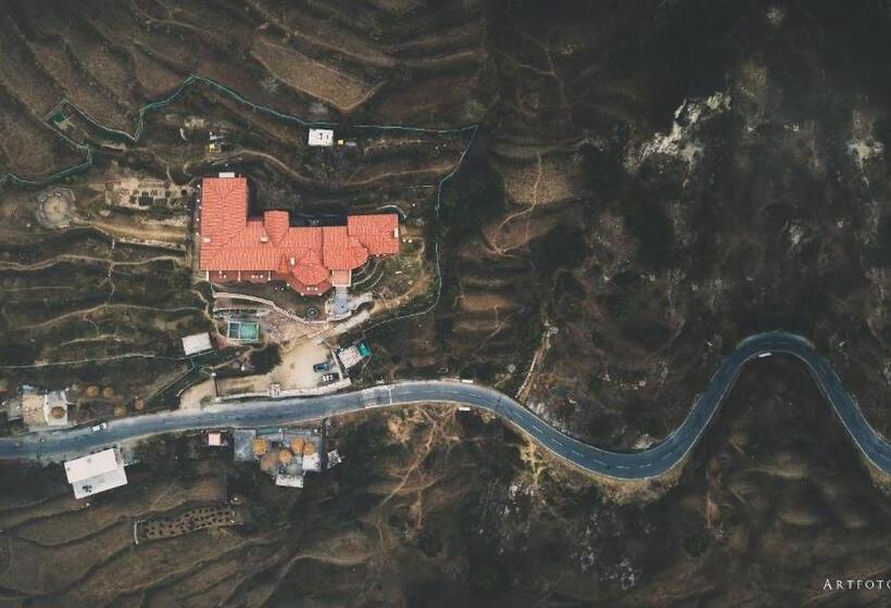 Отель The Orchard At Peora Estates