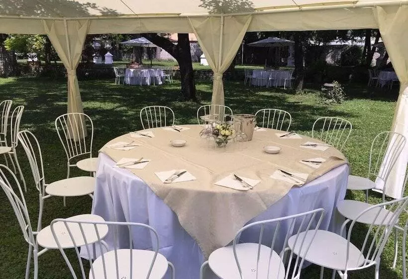 Hotelli Villa Cigolotti