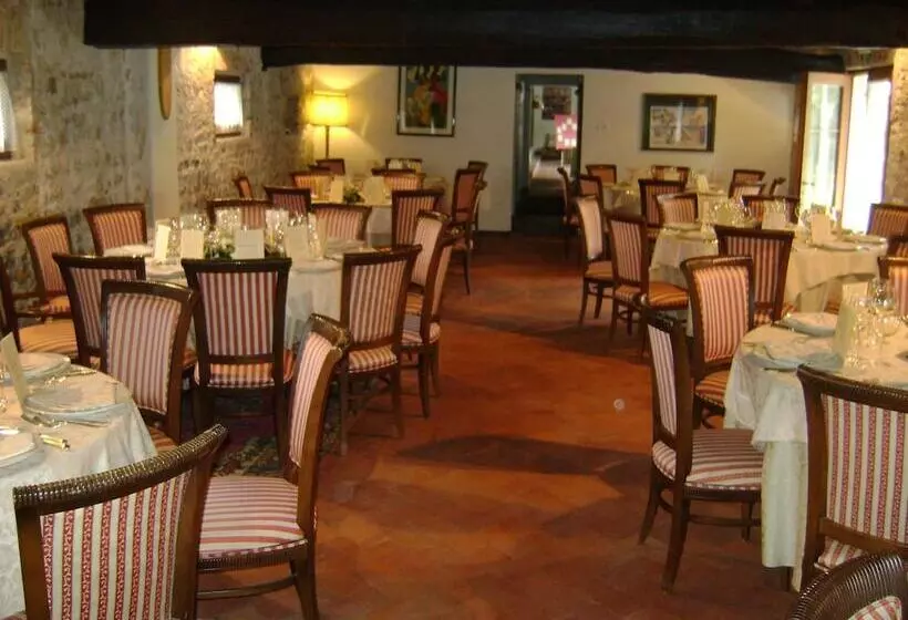 Hotelli Villa Cigolotti