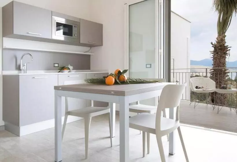 La Blanca Resort & Spa