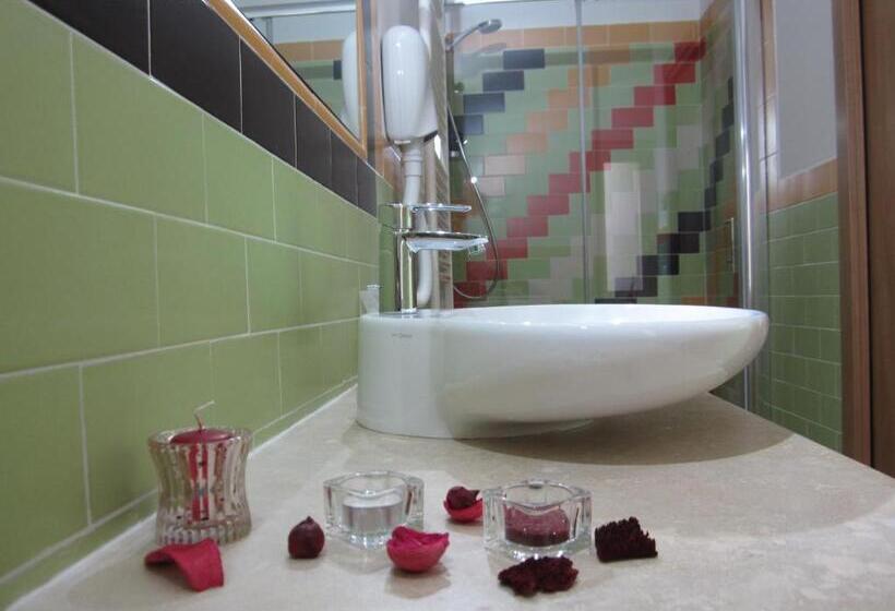 مبيت وإفطار Antico Portale Ospitalità Diffusa