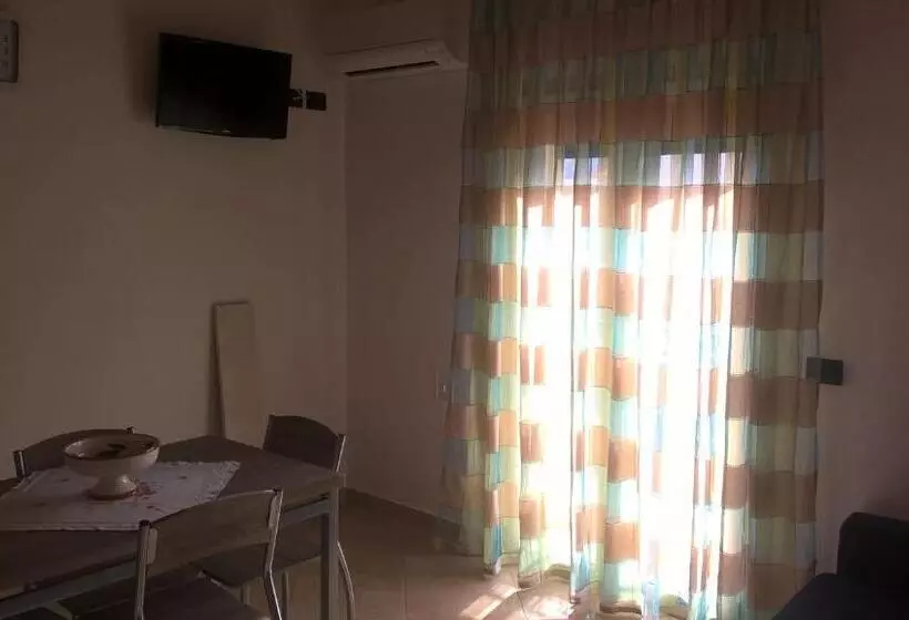 Aamiaismajoitus (B&B) Le Tre Rose Di Maria