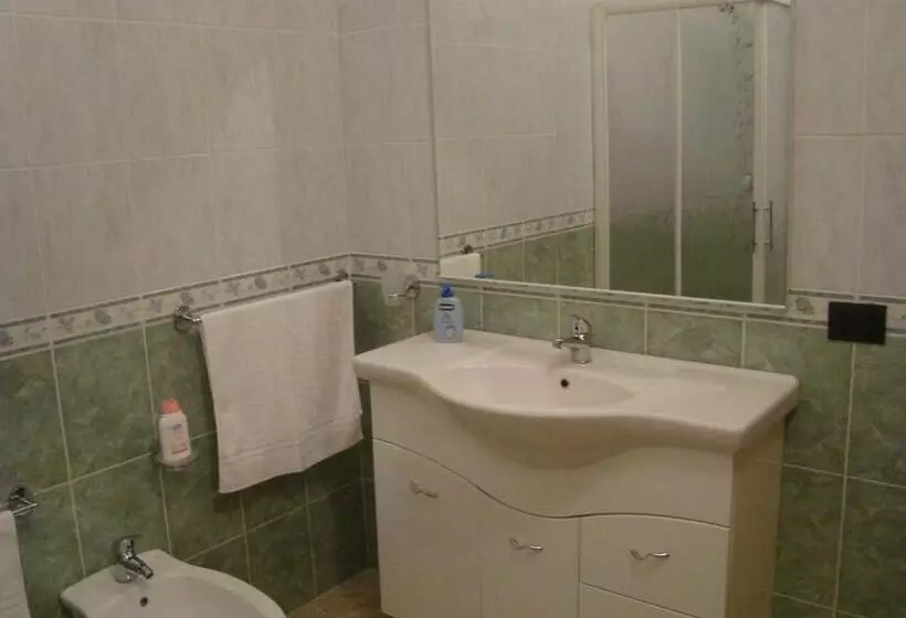 Aamiaismajoitus (B&B) Le Tre Rose Di Maria