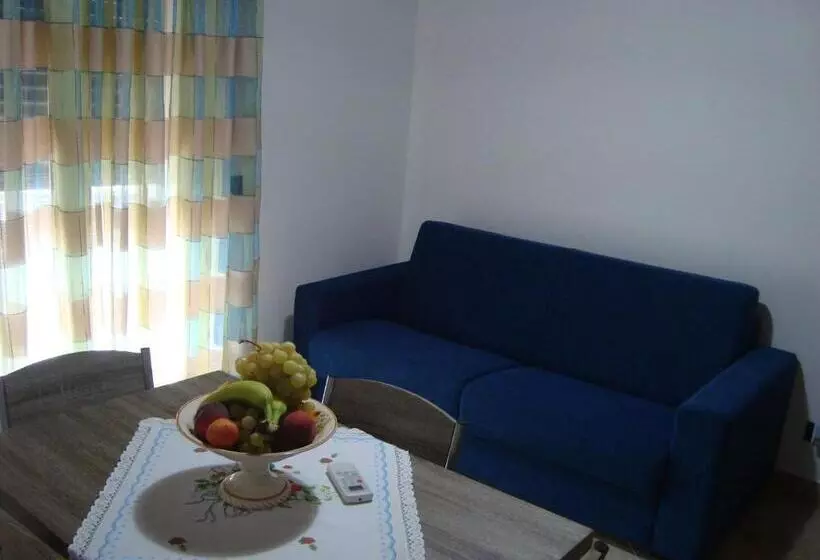 Aamiaismajoitus (B&B) Le Tre Rose Di Maria