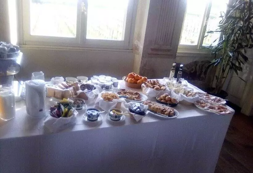 Aamiaismajoitus (B&B) Villa Dragoni