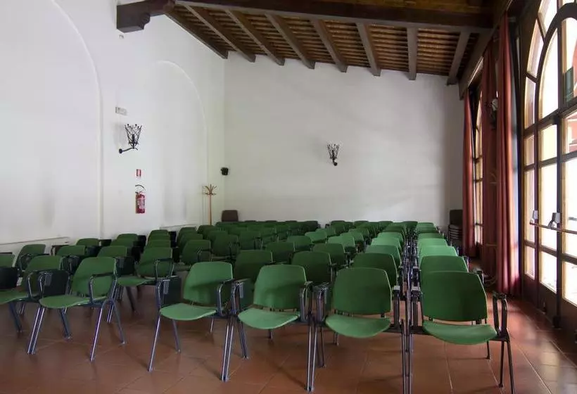 هتل Albergo San Raffaele