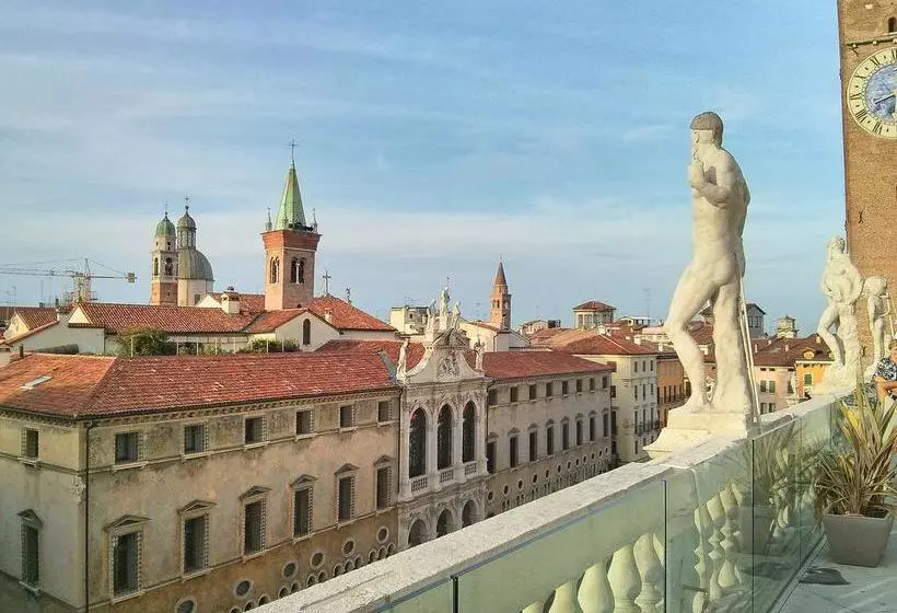 هتل Albergo San Raffaele