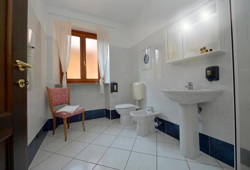 בית מלון כפרי Albergo Valsangone