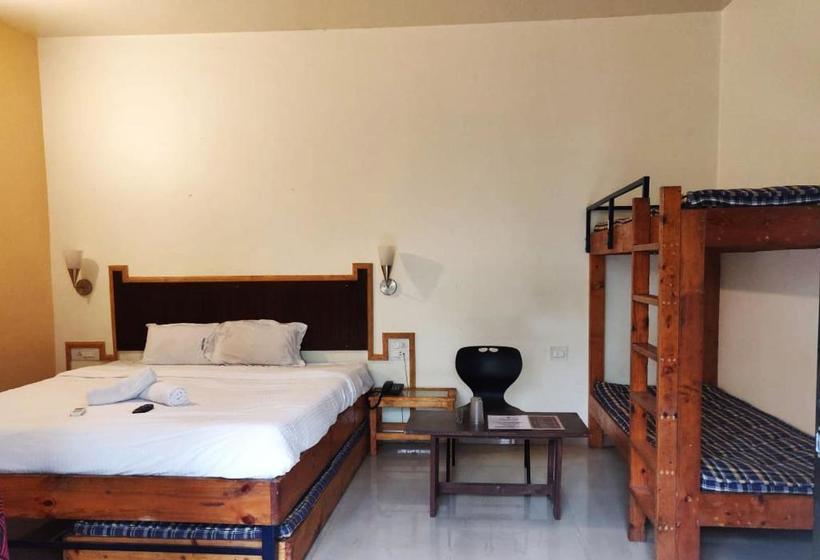 Hotel Rainwood Residency