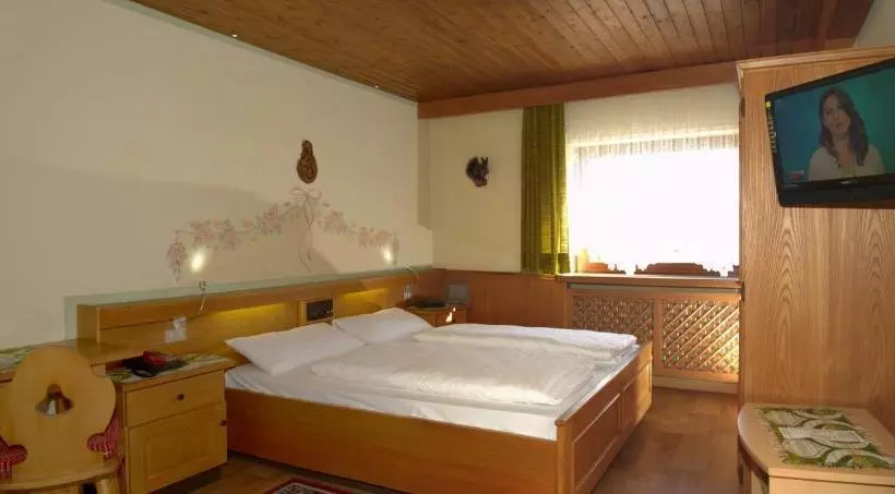 ホテル Serles Superior