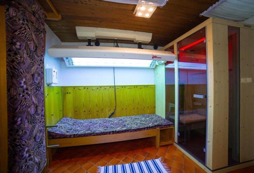 Отель Serles Superior