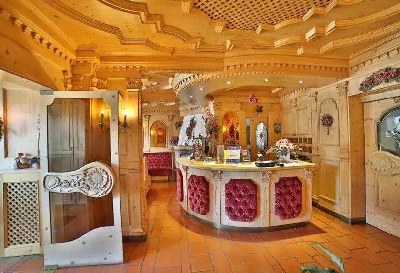 ホテル Serles Superior