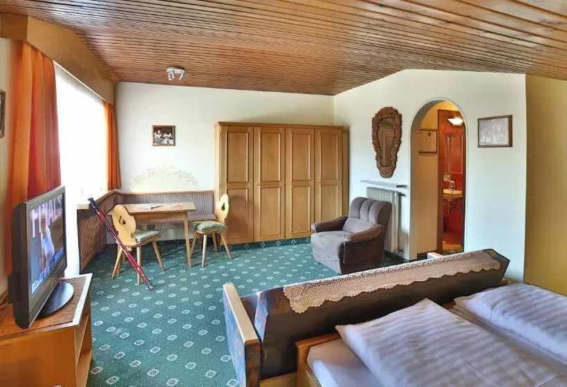 ホテル Serles Superior