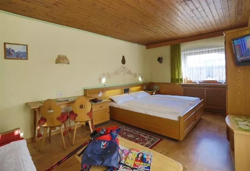 ホテル Serles Superior