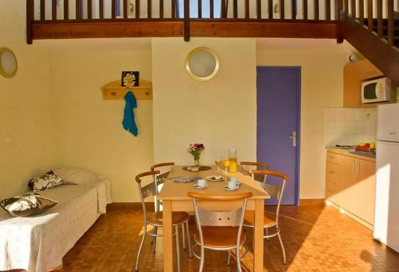 Lomakeskus Village De Vacances Le Sénéquet