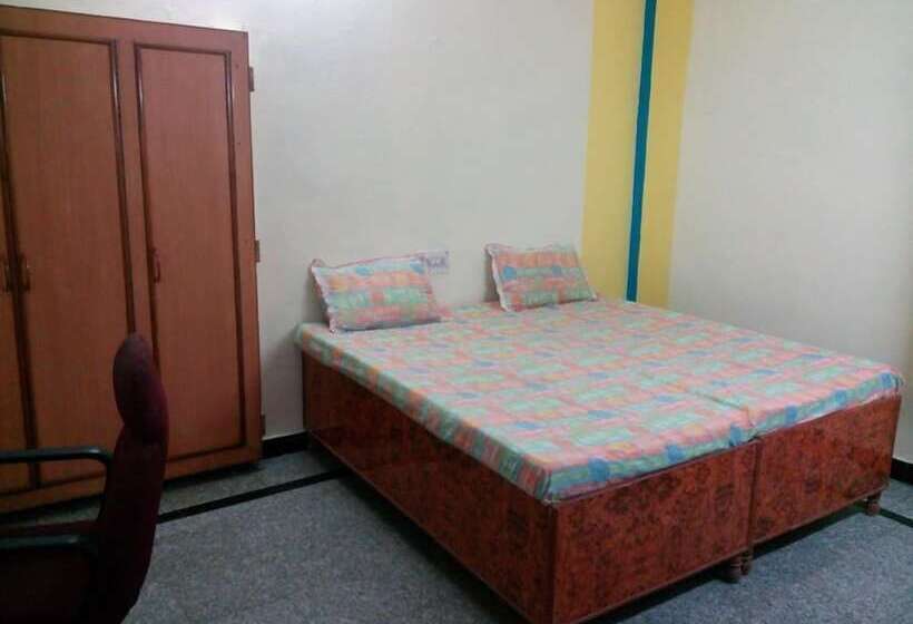 Albergue Maheshwari Residency