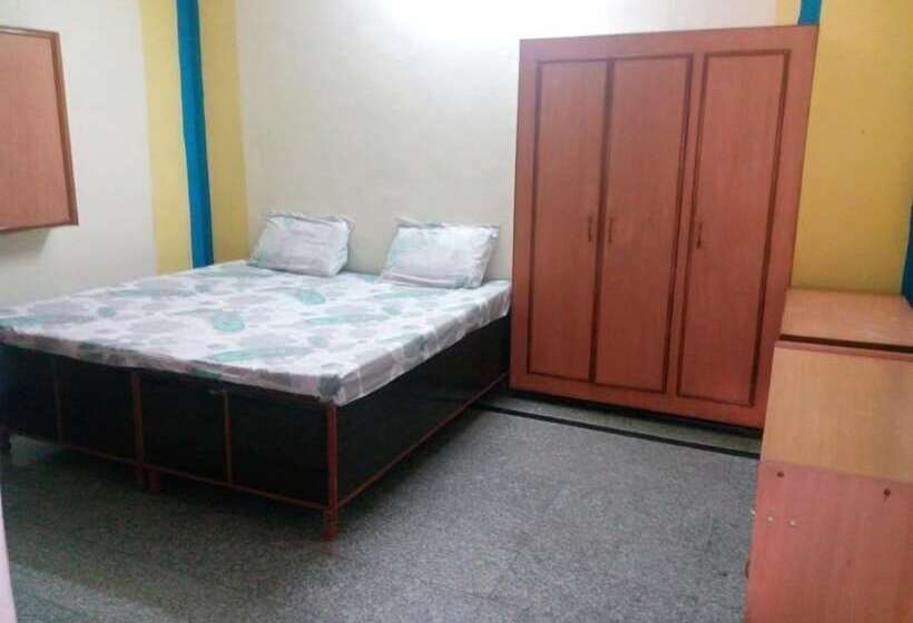 Albergue Maheshwari Residency