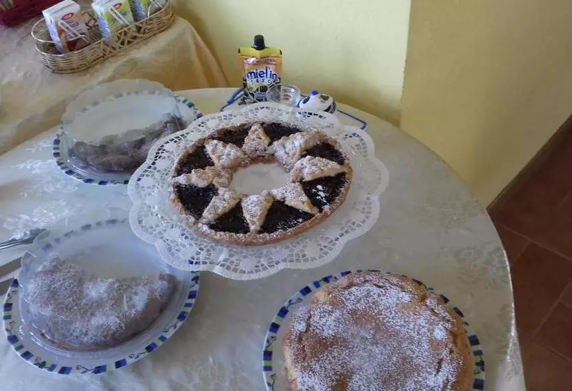 تختخواب و صبحانه Agriturismo Le Quattro Stagioni
