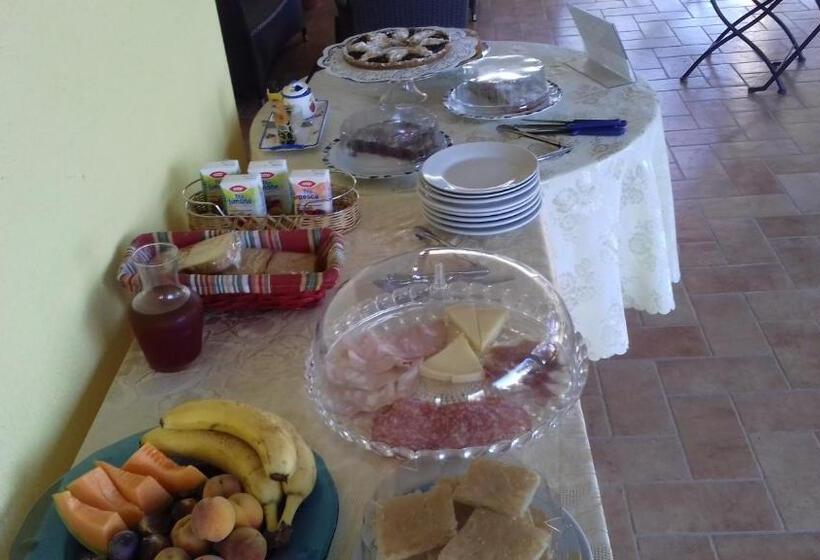 تختخواب و صبحانه Agriturismo Le Quattro Stagioni