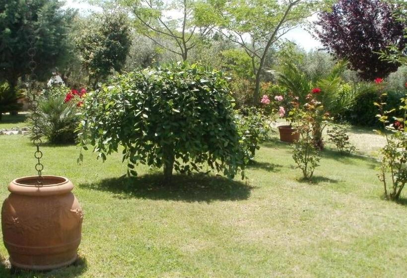 تختخواب و صبحانه Agriturismo Le Quattro Stagioni