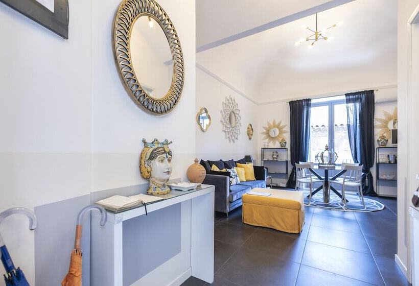 تختخواب و صبحانه I Mori