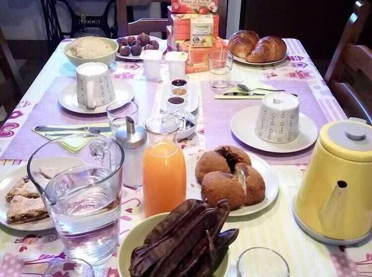 تختخواب و صبحانه Il Giardino Di Leoca