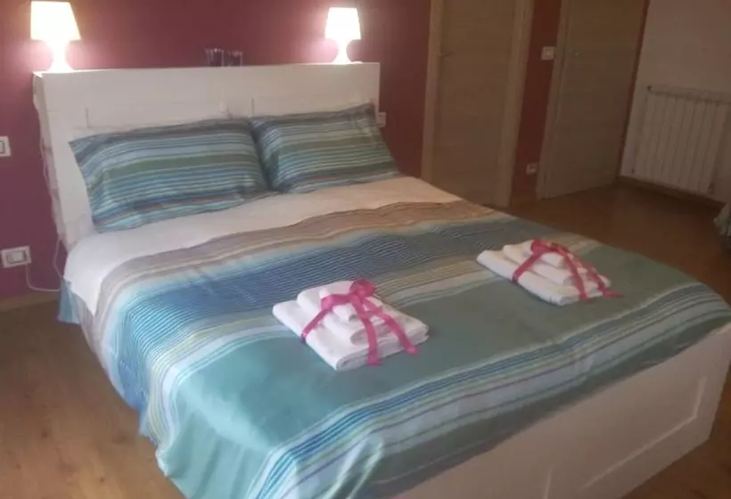 Aamiaismajoitus (B&B) Il Giardino Di Leoca